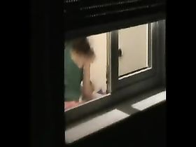 Подсмотренный секс через окно