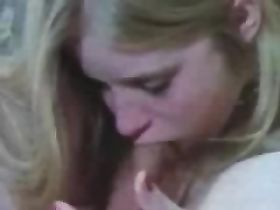 Отсос члена и трах в ретро фильме