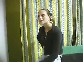 Худая жена дала мужу полизать пизду