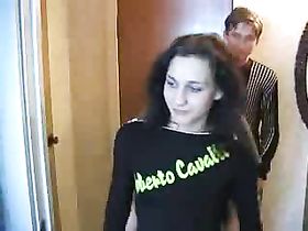 Развели девчонку на секс