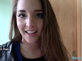 Отсосала извращенцу в парке за 1000 евро и трахнулась с ним дважды