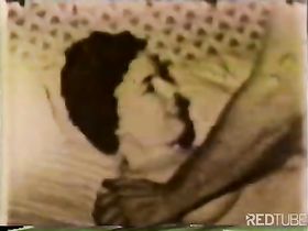 Ретро порнушка доказательство того что все очень любят потрахаться